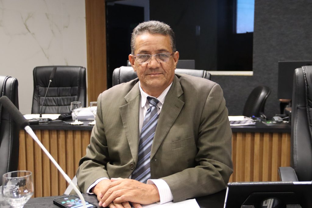Vereador Valdomiro Baiano solicita instalação de caixa eletrônico no Bairro São Cristóvão