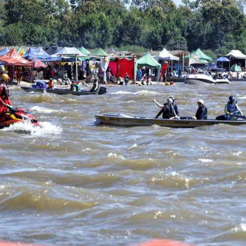Mulher perde parte do cabelo após queda de jet ski no Rio Araguaia